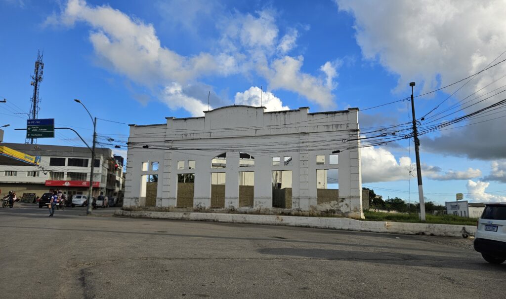 Pátio da Usina